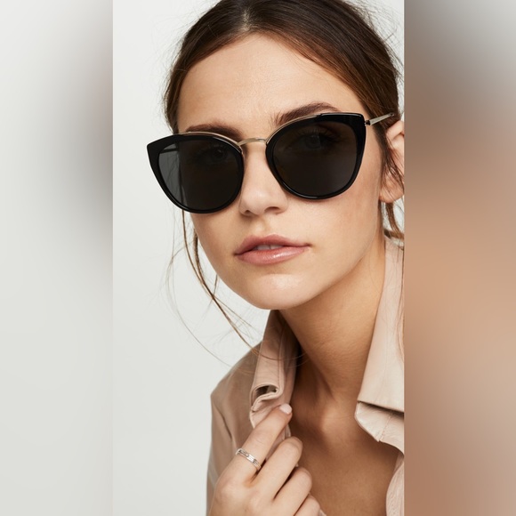 ✨LIMITED EDITION✨ Prada Cat Eye Sunglasses w Gold Detailing✨ - Picture 1 of 4